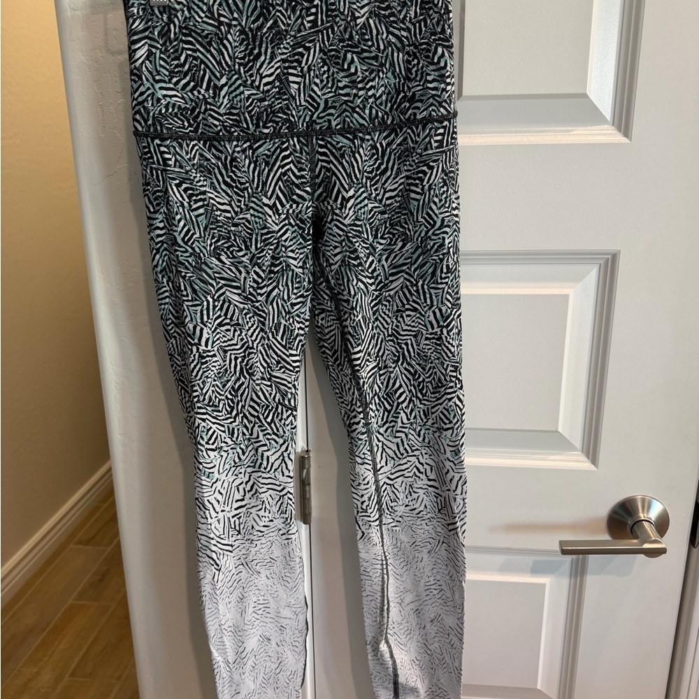 Lululemon Pattern Leggings